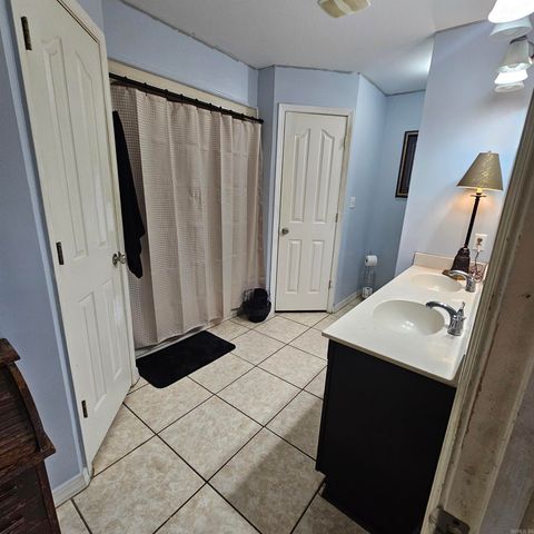 4546 S Sr 105 Highway, Atkins, AR 72823