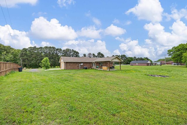 4546 S Sr 105 Highway, Atkins, AR 72823