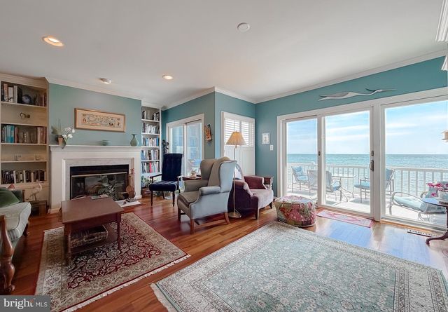 8183 WINDWARD KEY DR, Chesapeake Beach, MD 20732