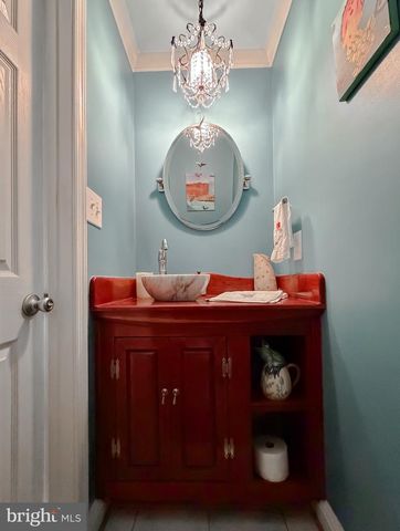 8183 WINDWARD KEY DR, Chesapeake Beach, MD 20732