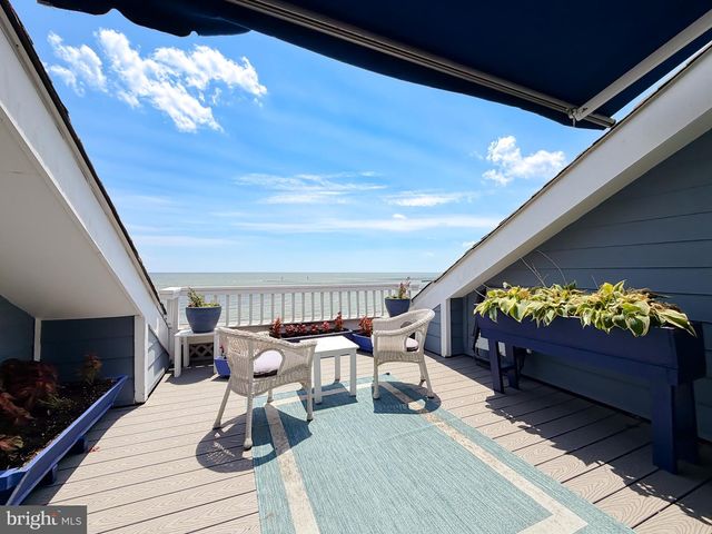 8183 WINDWARD KEY DR, Chesapeake Beach, MD 20732