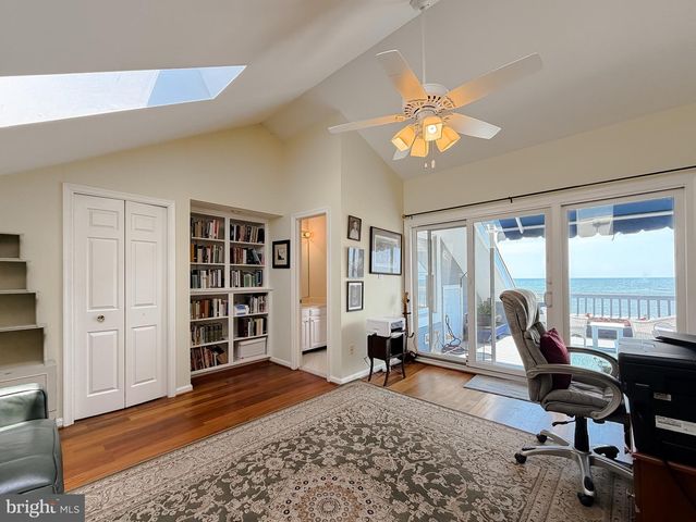 8183 WINDWARD KEY DR, Chesapeake Beach, MD 20732