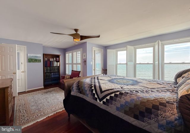 8183 WINDWARD KEY DR, Chesapeake Beach, MD 20732