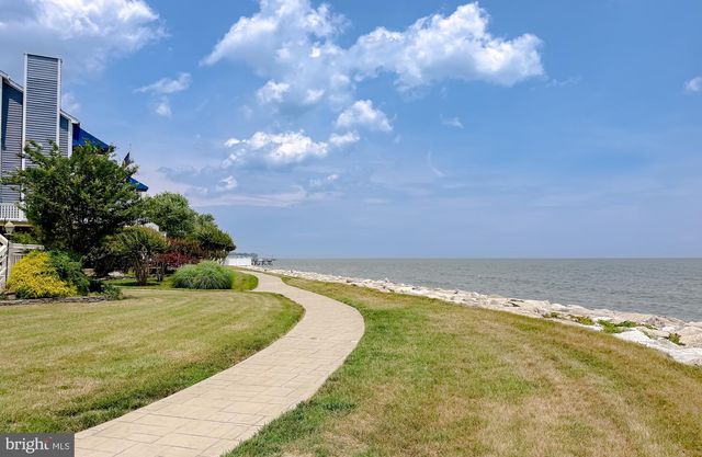 8183 WINDWARD KEY DR, Chesapeake Beach, MD 20732