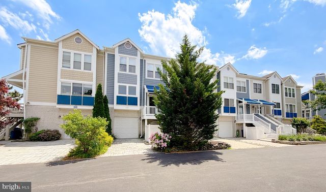 8183 WINDWARD KEY DR, Chesapeake Beach, MD 20732