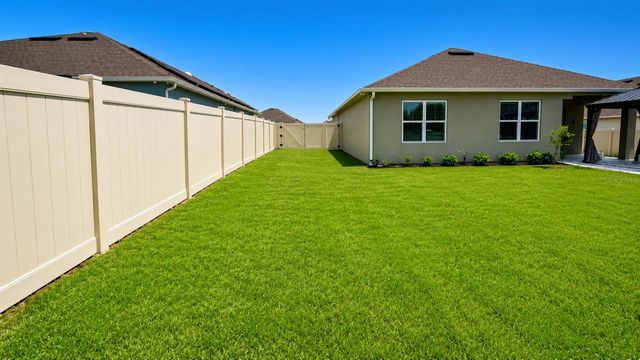 127 AUBURN GROVE BOULEVARD, Auburndale, FL 33823