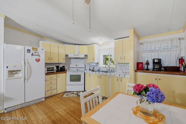 103 Pine Ridge Court, Hampstead, NC 28443
