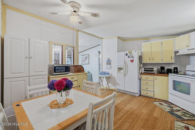 103 Pine Ridge Court, Hampstead, NC 28443