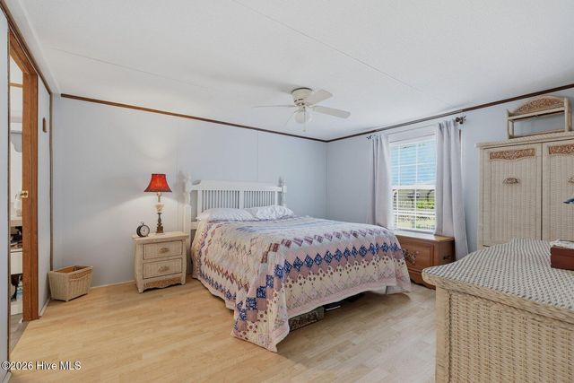 103 Pine Ridge Court, Hampstead, NC 28443