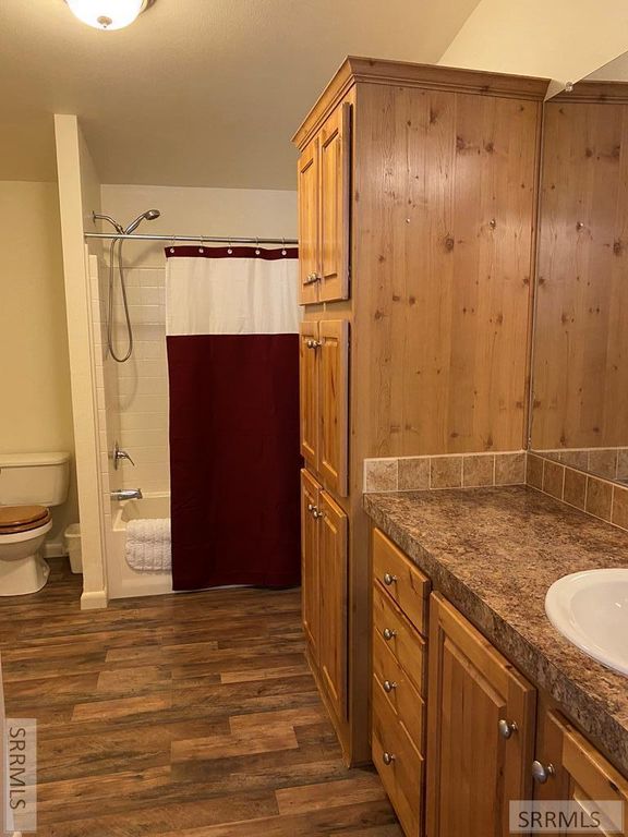 Image 17 of property listing at 3797 Lodgepole Lane, Island Park, ID 83429