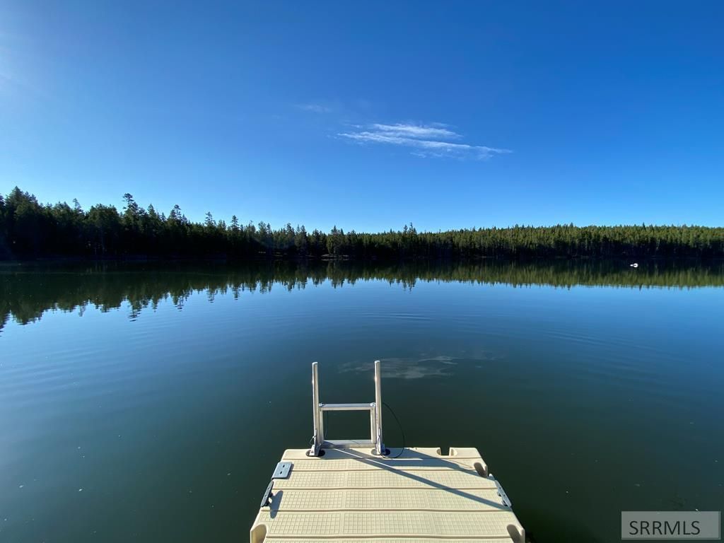 Image 5 of property listing at 3797 Lodgepole Lane, Island Park, ID 83429