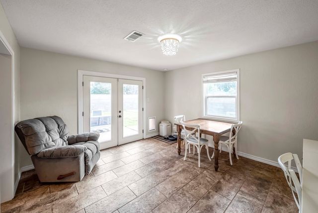 1604 N N St, Midland, TX 79705