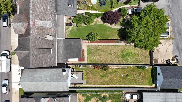 2428 Sycamore Street, Easton, PA 18042