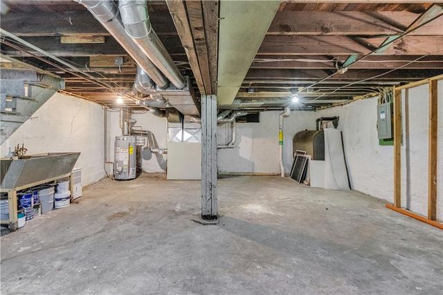 2428 Sycamore Street, Easton, PA 18042