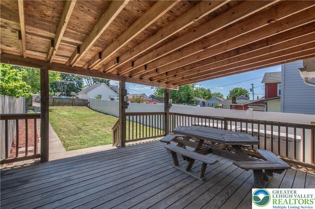 2428 Sycamore Street, Easton, PA 18042