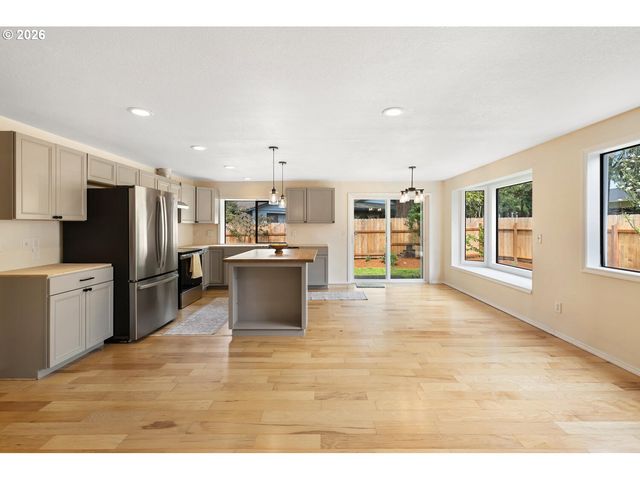 5506 Ne 75TH St, Vancouver, WA 98661