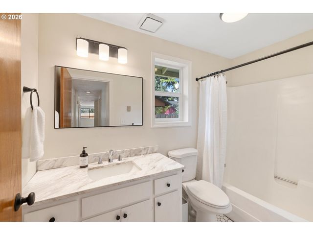 5506 Ne 75TH St, Vancouver, WA 98661