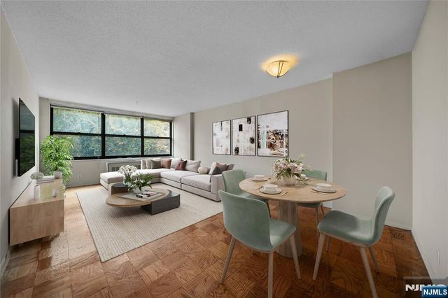 7000 Boulevard East 11E, Guttenberg, NJ 07093