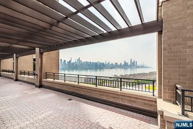 7000 Boulevard East 11E, Guttenberg, NJ 07093