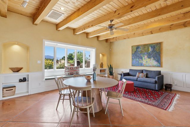 125 Martha Court, Corrales, NM 87048