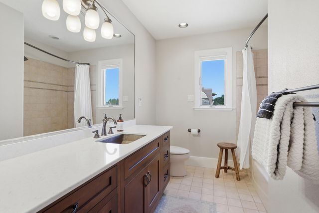 125 Martha Court, Corrales, NM 87048