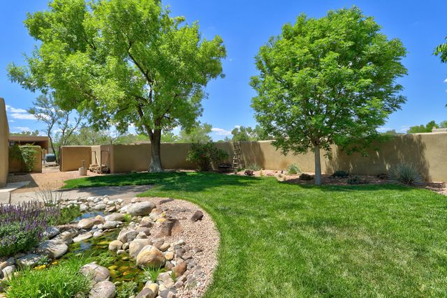 125 Martha Court, Corrales, NM 87048