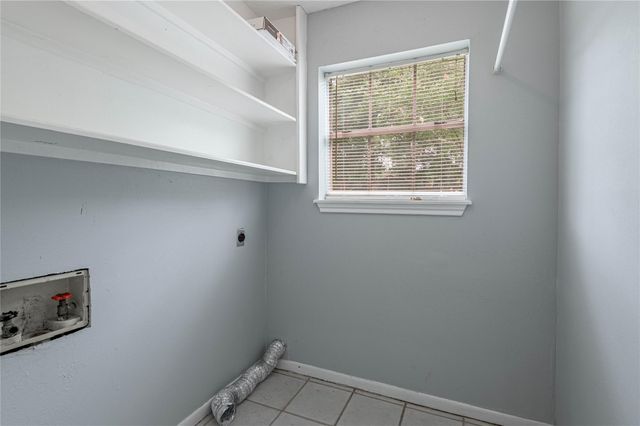 111B Normal Park Drive B, Huntsville, TX 77320