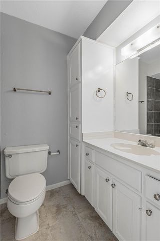 111B Normal Park Drive B, Huntsville, TX 77320