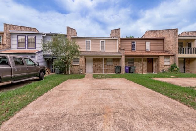 111B Normal Park Drive B, Huntsville, TX 77320