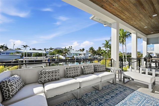 628 DUNDEE LANE, Holmes Beach, FL 34217