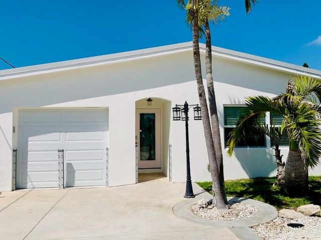 14162 W PARSLEY DRIVE, Madeira Beach, FL 33708