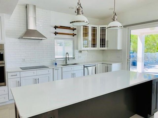 14162 W PARSLEY DRIVE, Madeira Beach, FL 33708