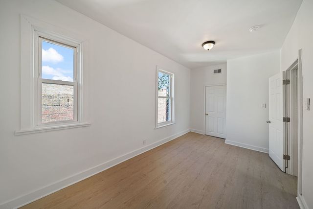 624 N Monticello Avenue 2, Chicago, IL 60624
