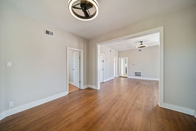624 N Monticello Avenue 2, Chicago, IL 60624