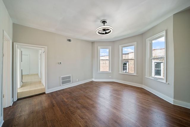 624 N Monticello Avenue 2, Chicago, IL 60624