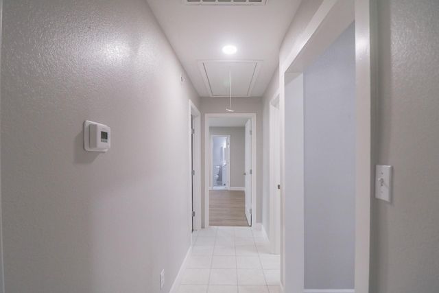 6150 Ridgeway Drive, Houston, TX 77033