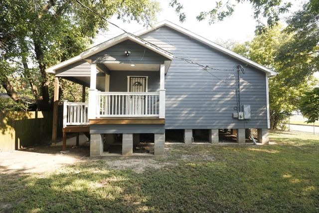 6150 Ridgeway Drive, Houston, TX 77033