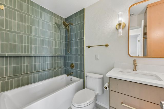 1204 Glen CV, Round Rock, TX 78681