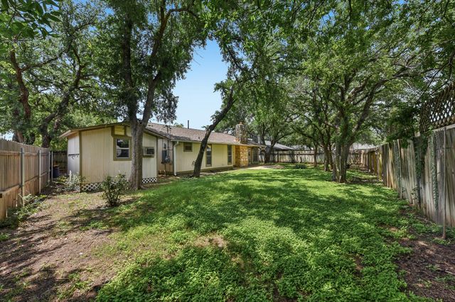 1204 Glen CV, Round Rock, TX 78681