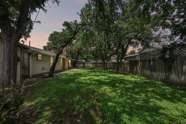 1204 Glen CV, Round Rock, TX 78681