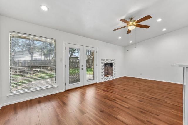 1204 Glen CV, Round Rock, TX 78681