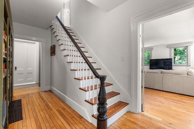 1 Hay Road, Belmont, MA 02478