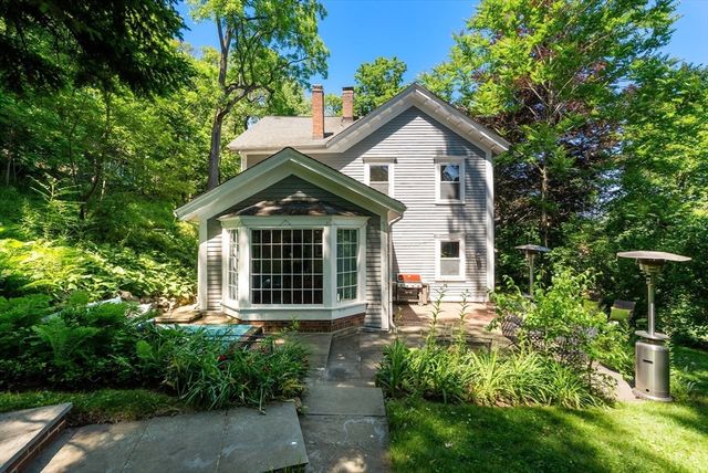 1 Hay Road, Belmont, MA 02478