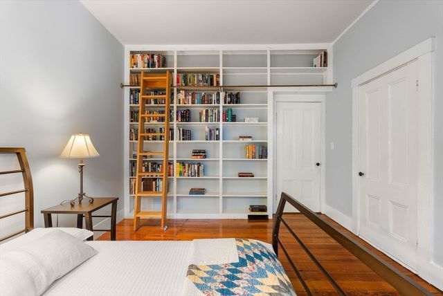 1 Hay Road, Belmont, MA 02478