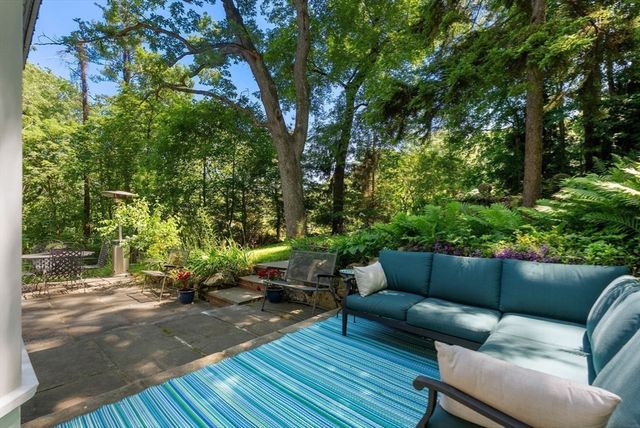 1 Hay Road, Belmont, MA 02478