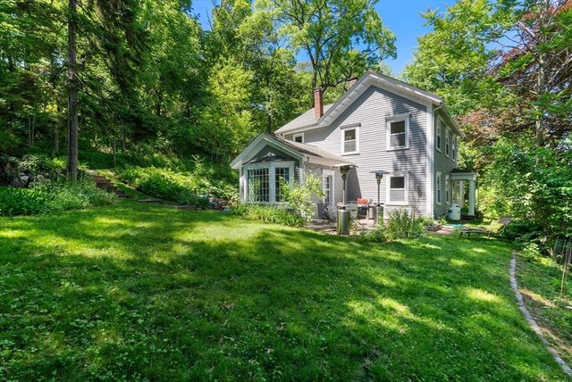 1 Hay Road, Belmont, MA 02478
