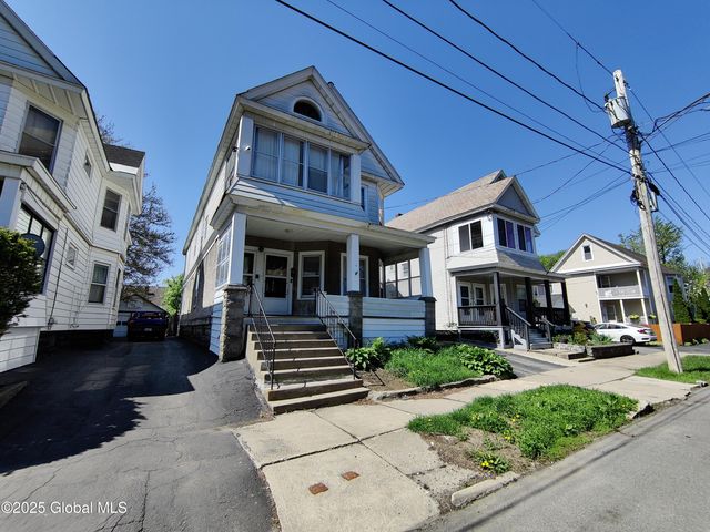 1318 Poplar Street, Schenectady, NY 12308