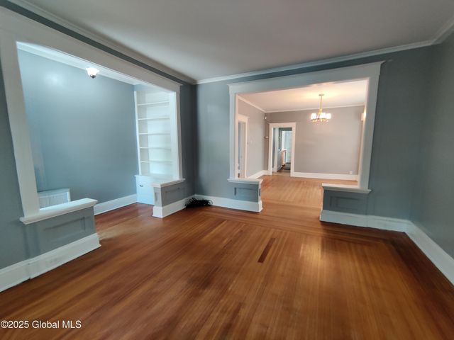 1318 Poplar Street, Schenectady, NY 12308