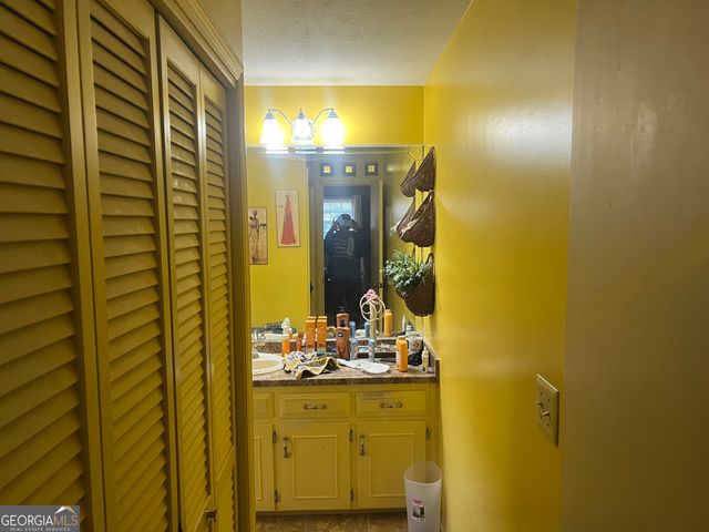 108 Lafayette Drive, Fayetteville, GA 30214