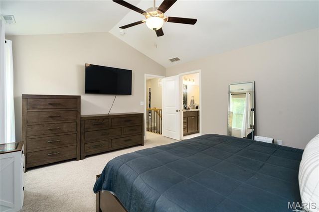 327 Star Lane, Glen Carbon, IL 62034